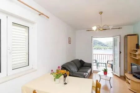 Apartament Marija *